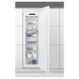 Iebūvējams ledusskapis Frost Free, Electrolux / augstums 178 cm