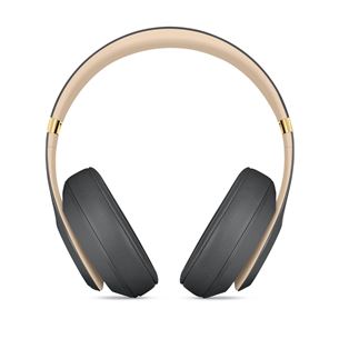 Noise cancelling wireless headphones Beats Studio 3