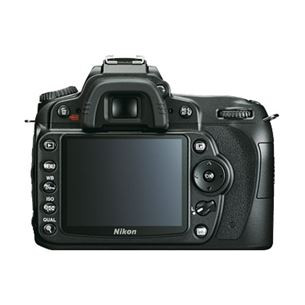 Spoguļkamera D90 + AF-S DX 16-85 VR II, Nikon