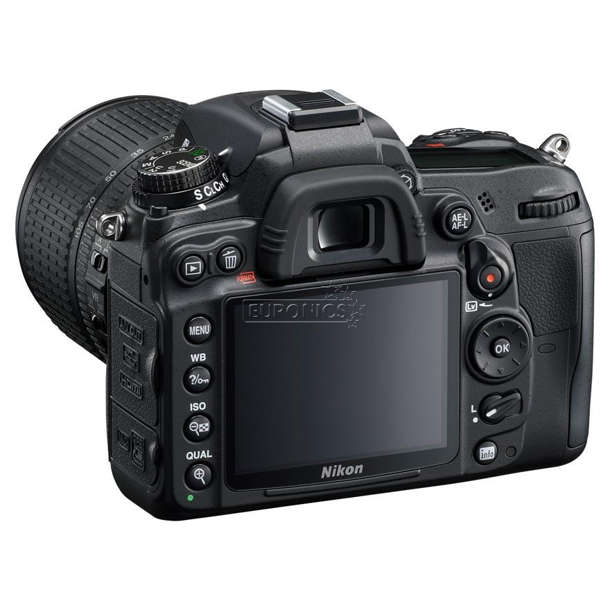 Spoguļkamera D7000 + 18-105mm VR lens, Nikon