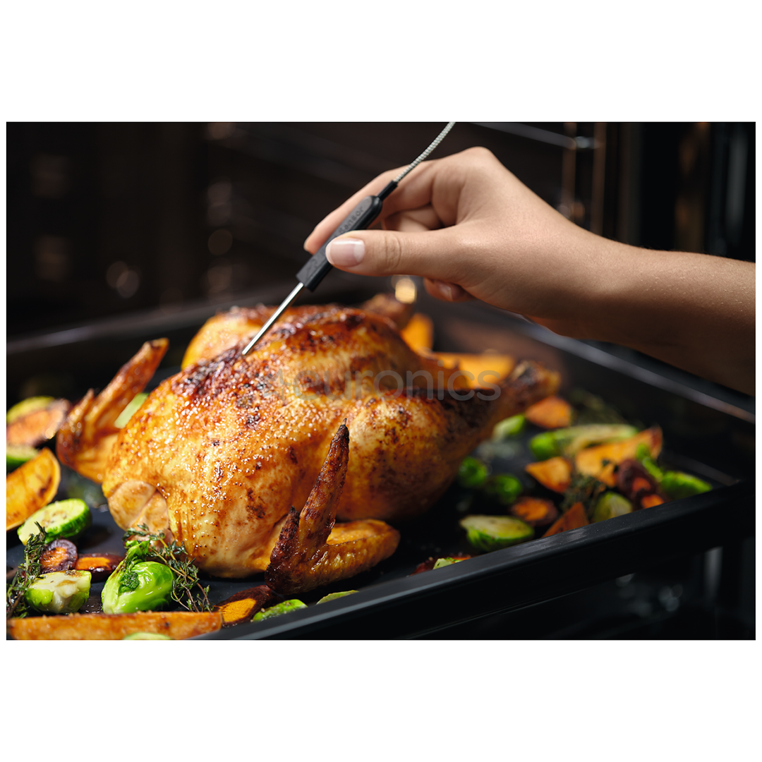 Built-in oven Electrolux (pyrolytic cleaning)