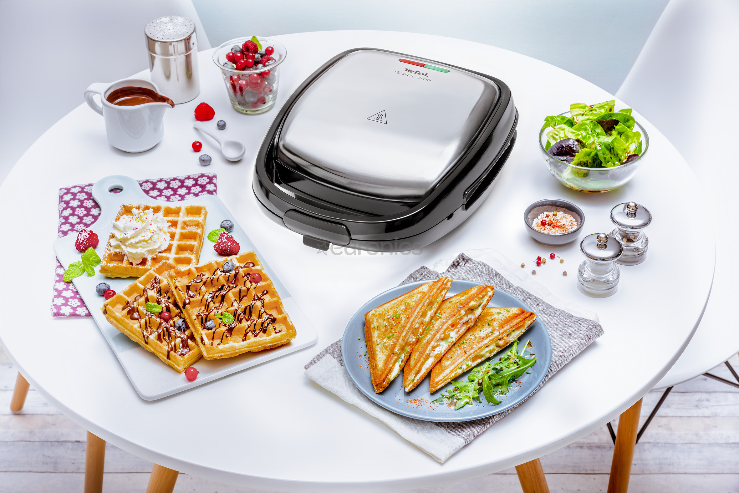 Tefal Snack Time, 700 W, melna/nerūsējošā tērauda - Kontakttosteris/vafeļu panna