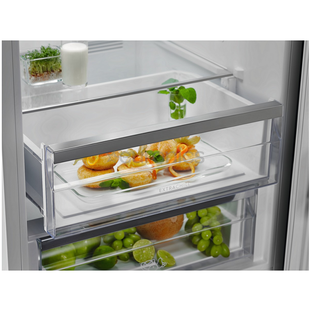 Ledusskapis, Electrolux (201 cm)