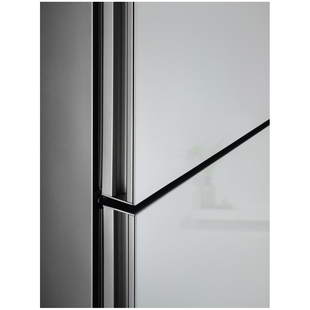 Ledusskapis, Electrolux (201 cm)