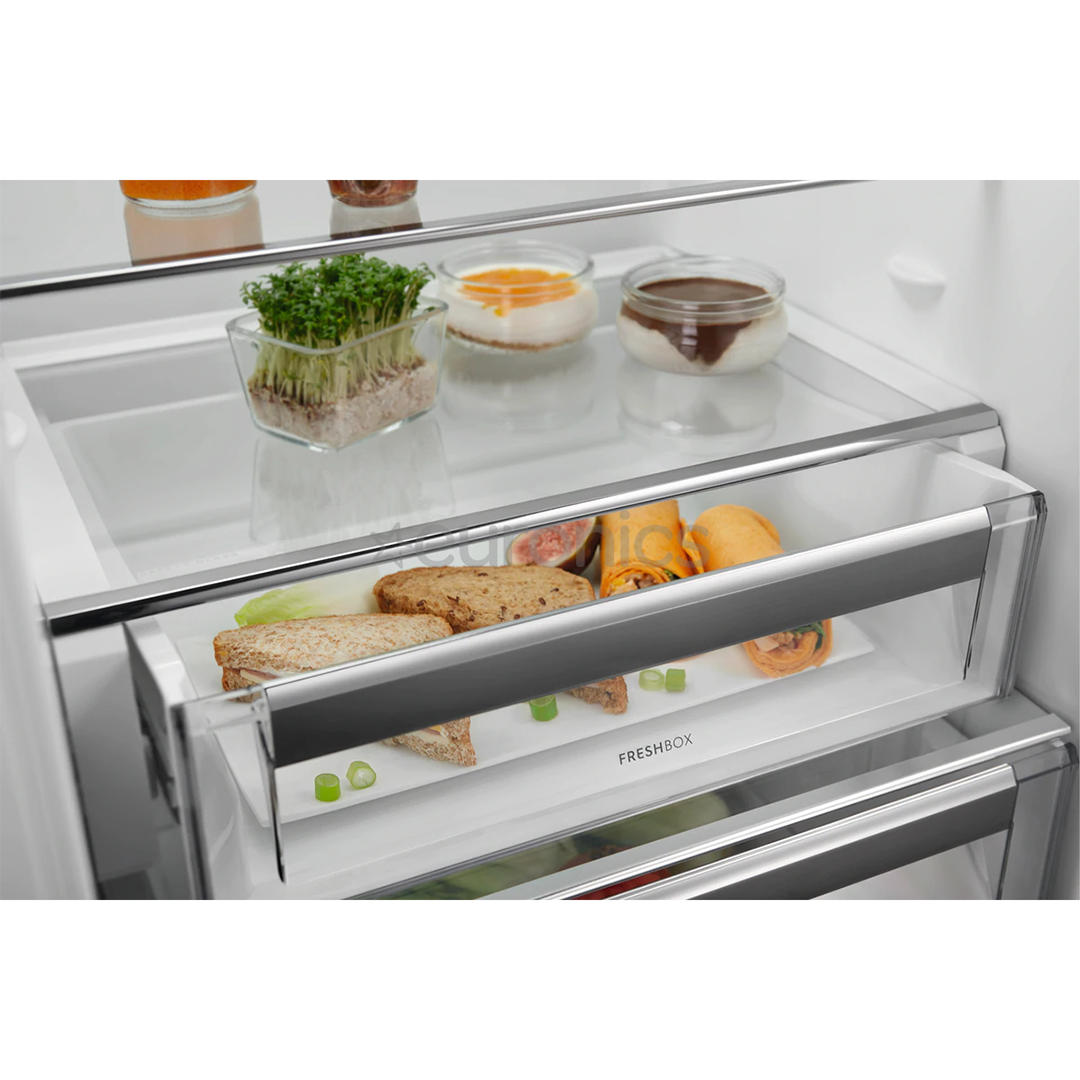 Electrolux, 254 л, высота 178 см - Интегрируемый холодильник