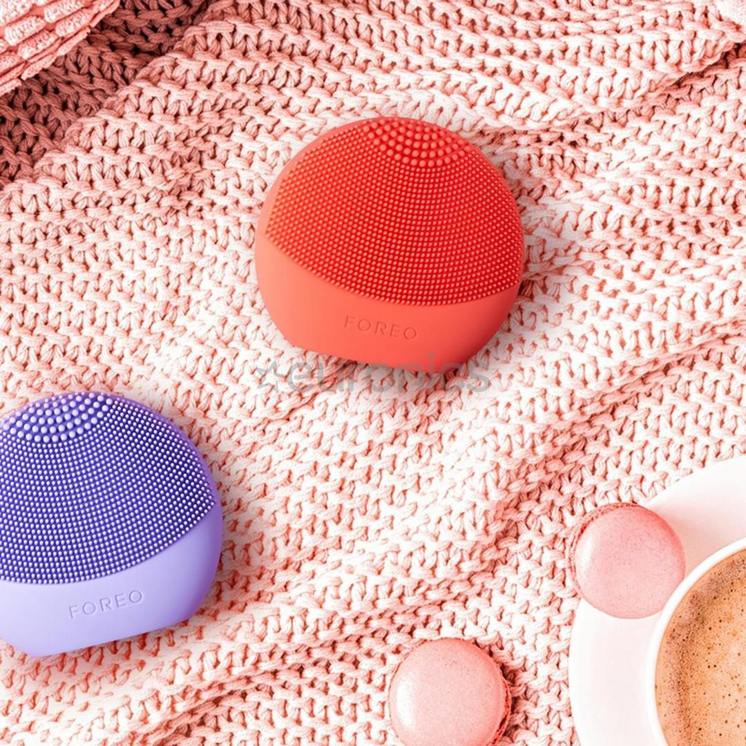 Foreo PlayPlus 2, sarkana - Elektriskā sejas birstīte