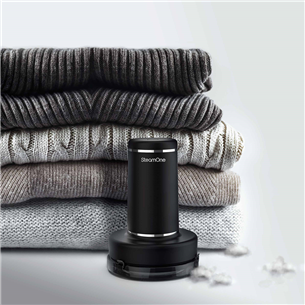 SteamOne, melna - Saliekams rokas apģērbu tvaicētājs + pūku noņēmējs