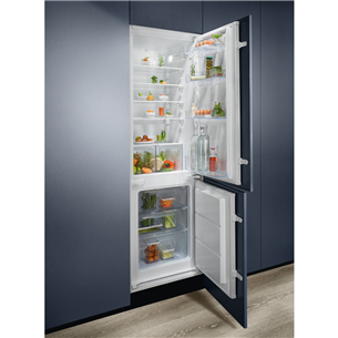 Electrolux 500, Low Frost, 271 L, augstums 178 cm - Iebūvējams ledusskapis