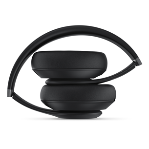 Beats Studio Pro, active noise-cancelling, black - Wireless on-ear headphones