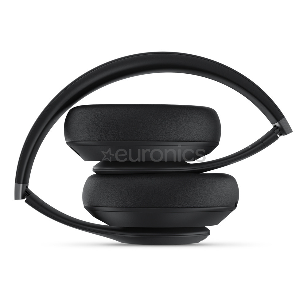 Beats Studio Pro, active noise-cancelling, black - Wireless on-ear headphones