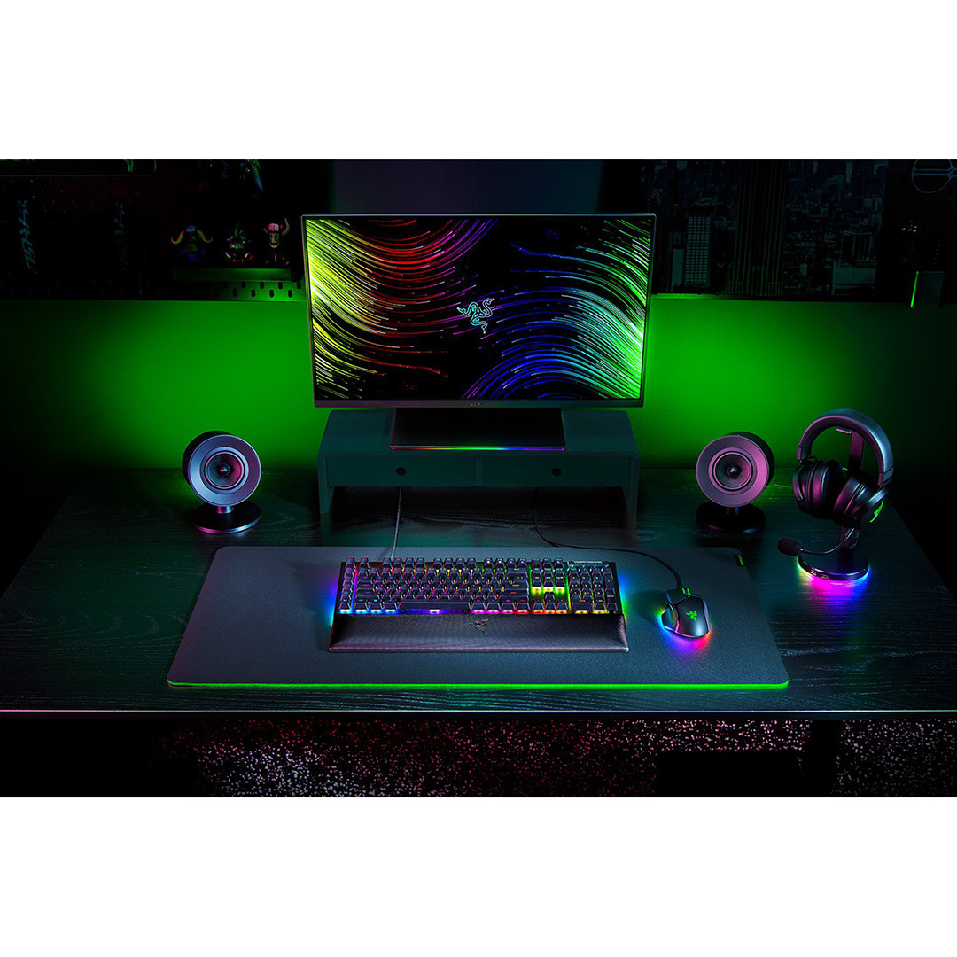 Razer BlackWidow V4, Green Switch, mehāniskā, SWE, melna - Klaviatūra
