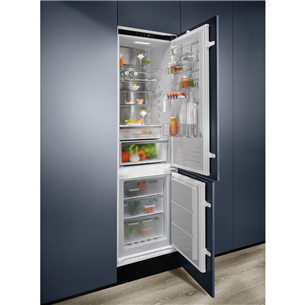 Electrolux 800 Series, NoFrost, 269 л, высота 189 см - Интегрируемый холодильник