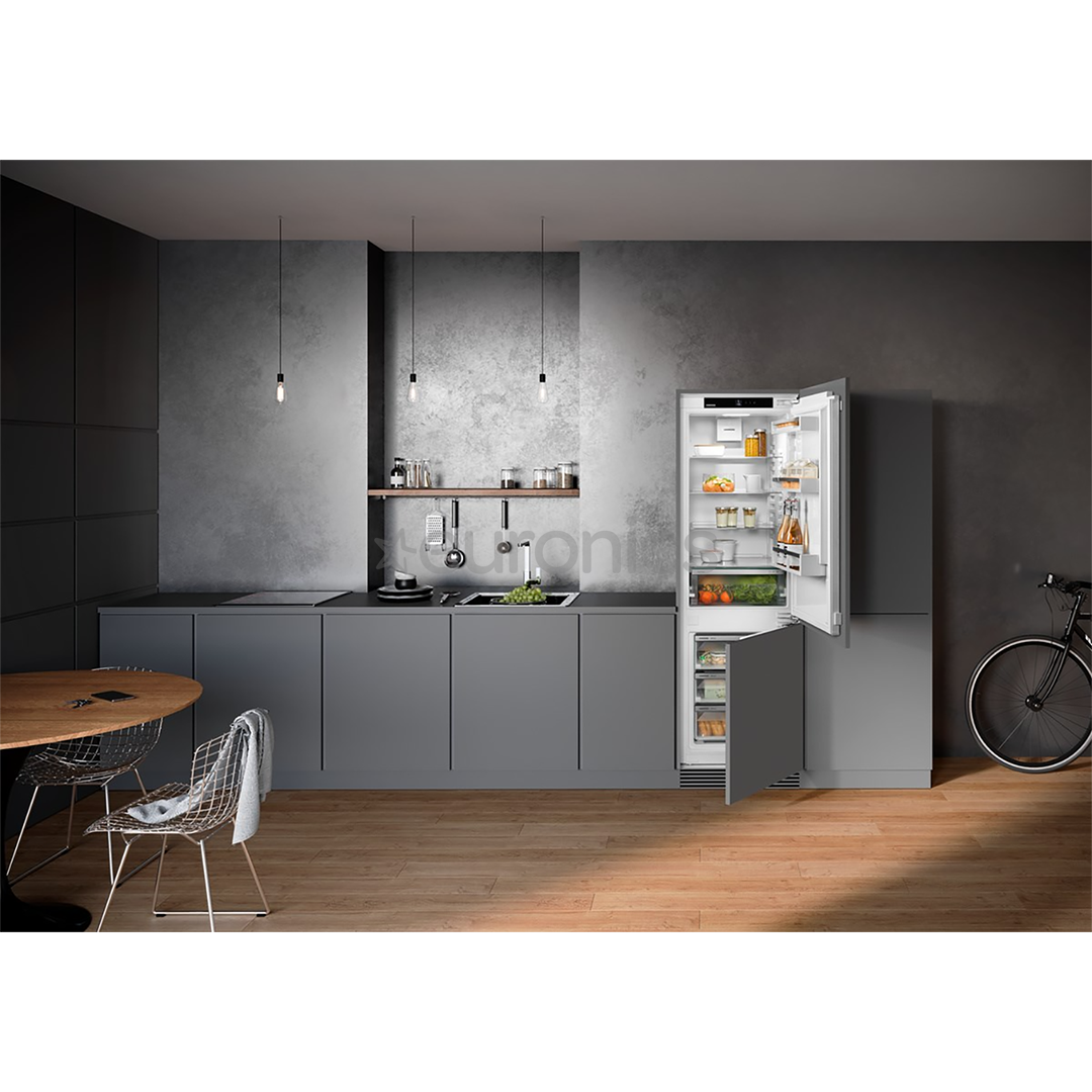Liebherr, NoFrost, 253 L, augstums 177 cm - Iebūvējams ledusskapis