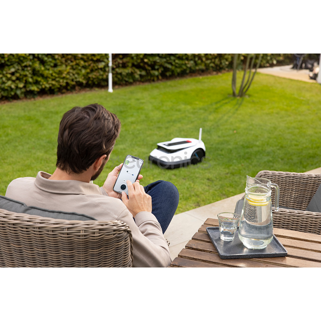 Ecovacs Goat G1-2000, black/white - Robotic lawn mower + Gift set