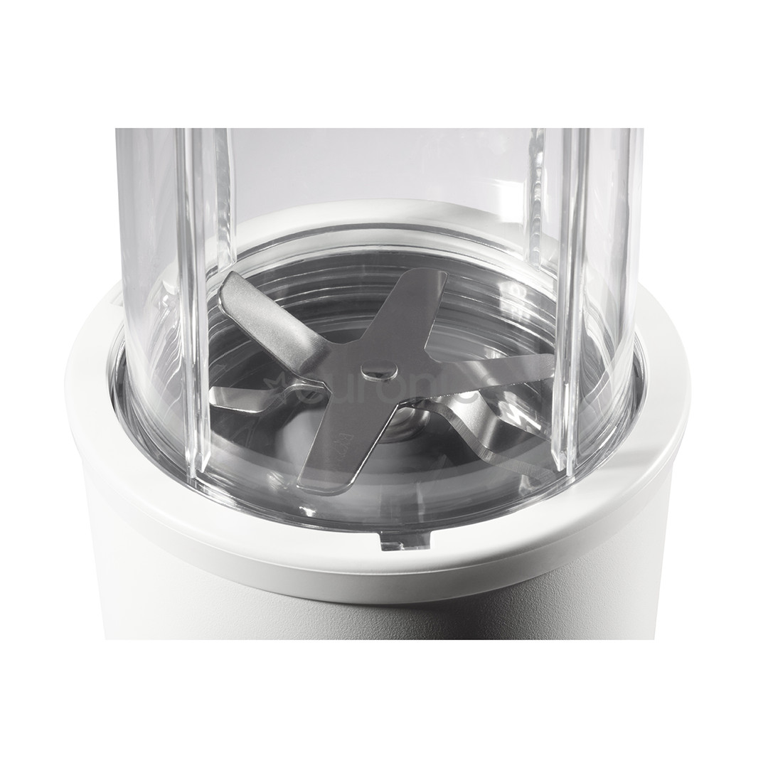 Nutribullet Pro, 900 W, 0.95 L, balta - Blenderis