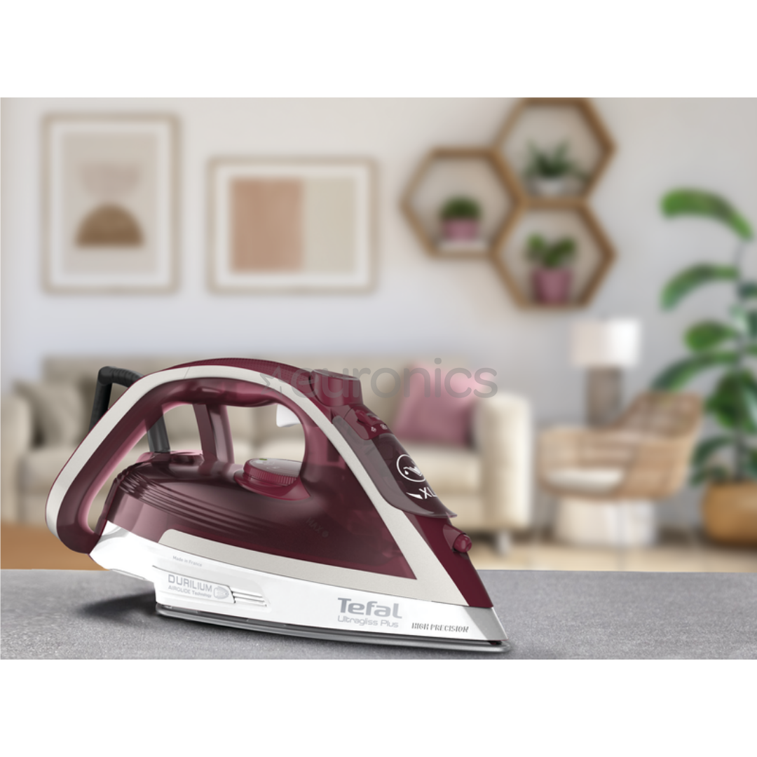 Tefal Ultragliss Plus, 2800 W, dark red/white - Steam iron