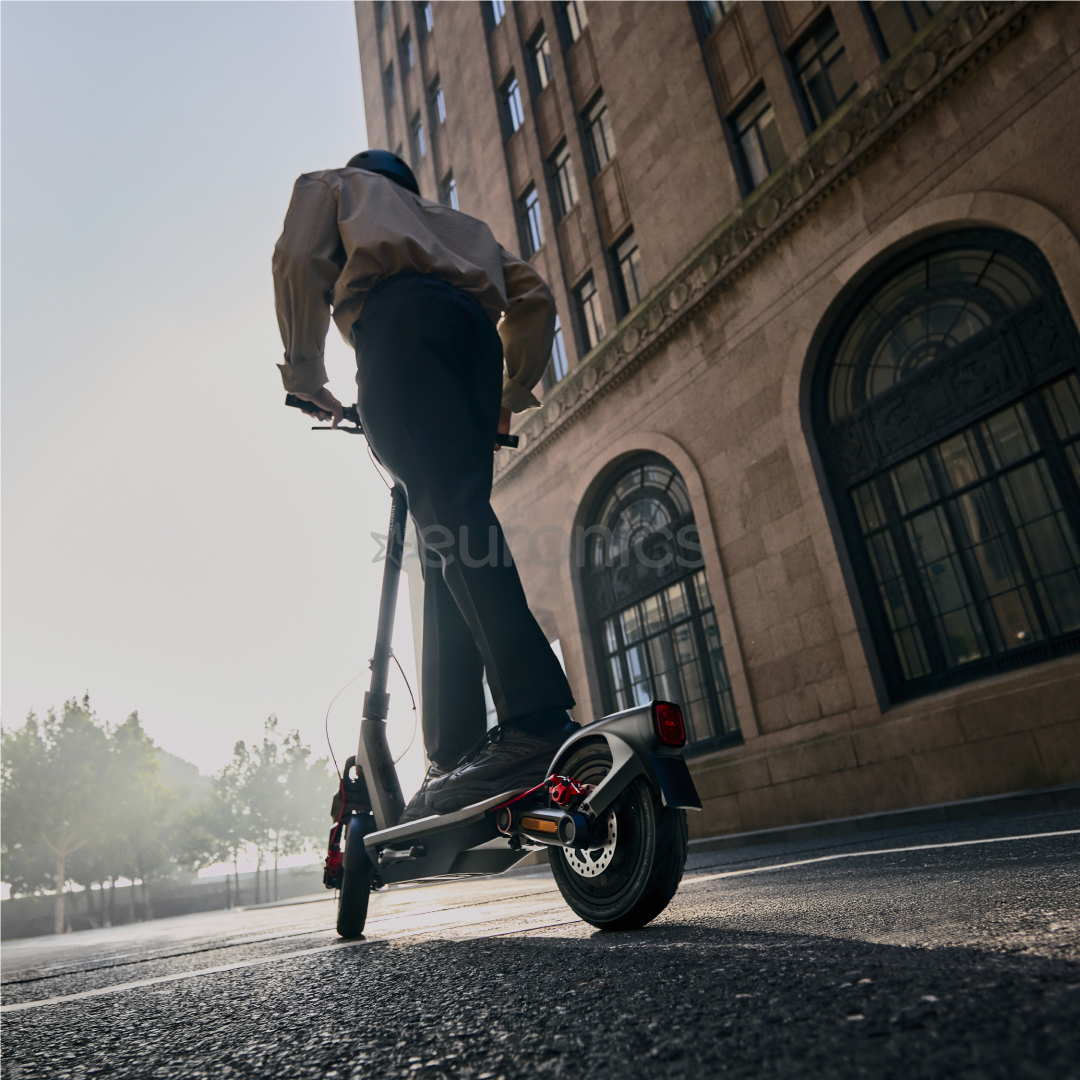 Segway Ninebot F3 Pro E, черный - Электрический самокат