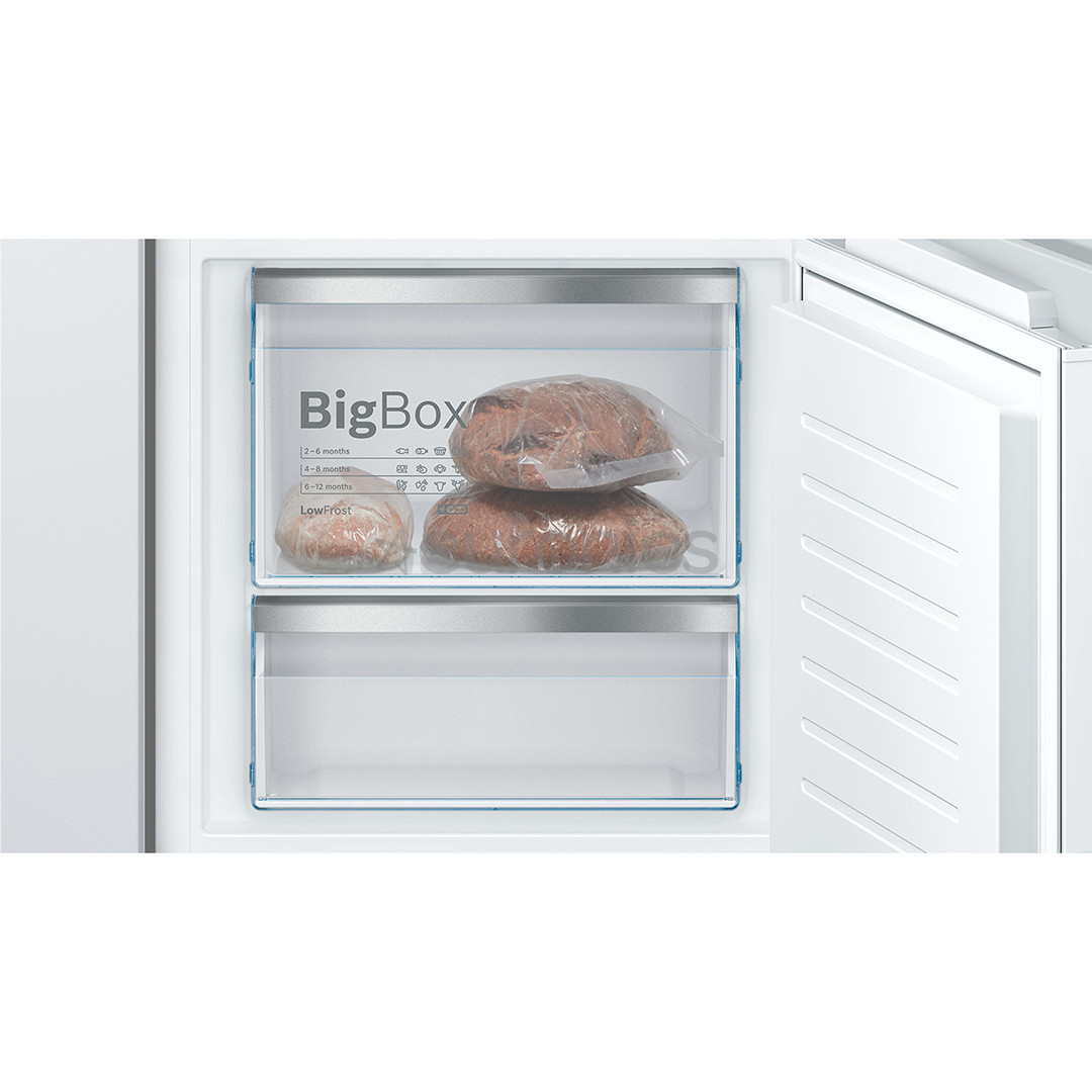 Bosch, Series 6, 270 L, height 178 cm - Built-in refrigerator