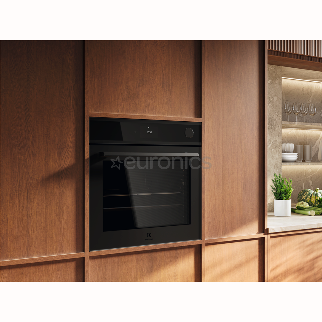 Electrolux 700 Series MealAssist ar SteamCrisp, 72 L, pirolītiskā tīrīšana, matēta melna - Iebūvējama tvaika cepeškrāsns