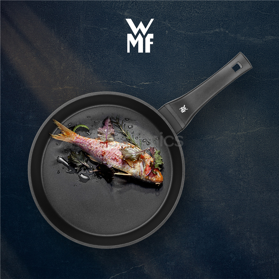 WMF PermaDur Premium, diameter 28 cm, black - Frying pan