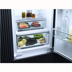 Miele, NoFrost, 260 L, augstums 178 cm - Iebūvējams ledusskapis