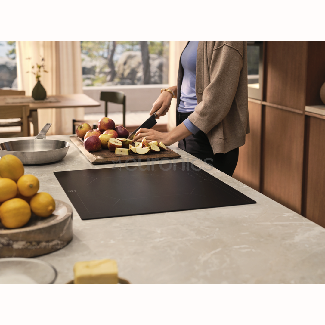 Electrolux 600 SaphirMatt SE® Bridge Hob2Hood, platums 80 cm, melna - Iebūvējama indukcijas plīts virsma