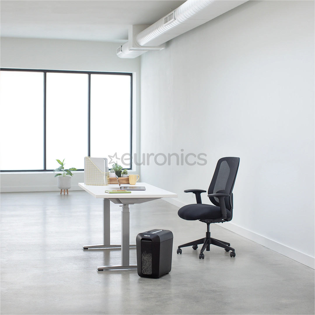 Fellowes Powershred LX65, melna - Papīra smalcinātājs