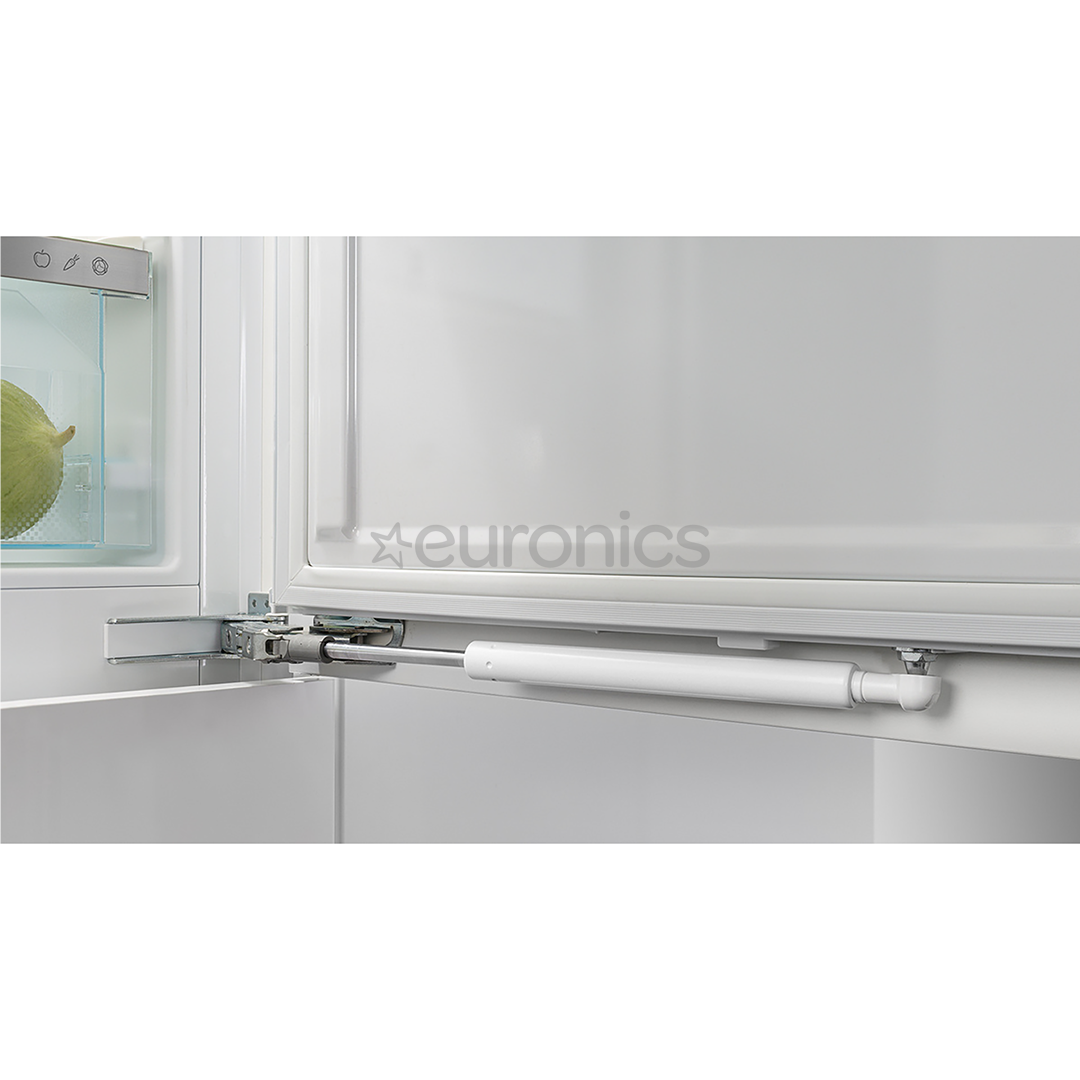 Liebherr Plus NoFrost, 254 л, высота 177 см - Интегрируемый холодильник