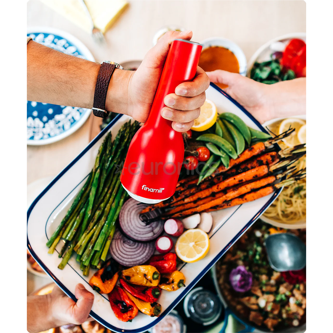 FinaMill Classic Rechargeable, sarkana - Sāls/ piparu dzirnaviņas