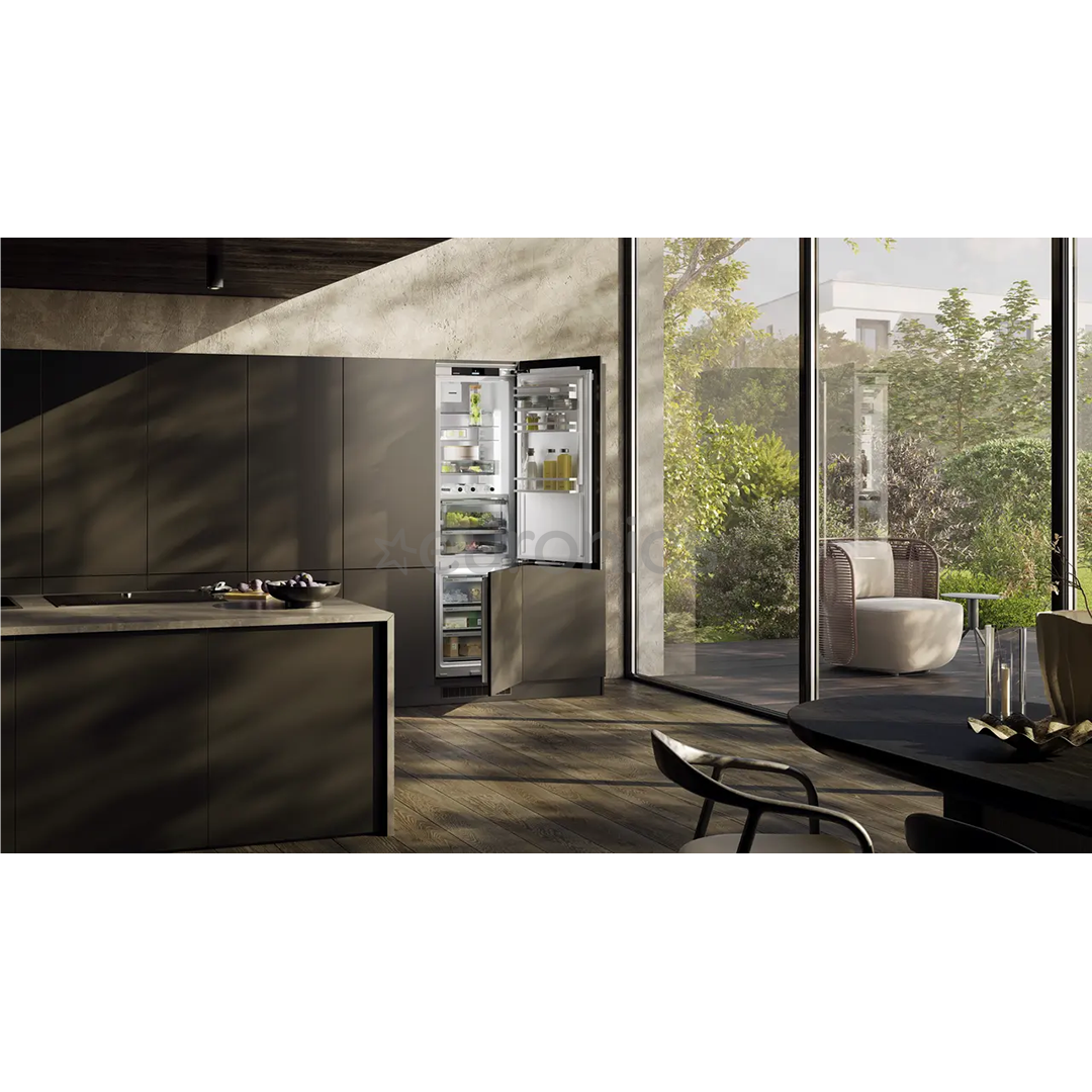 Liebherr Prime BioFresh NoFrost, 276 л, высота 194 см - Интегрируемый холодильник