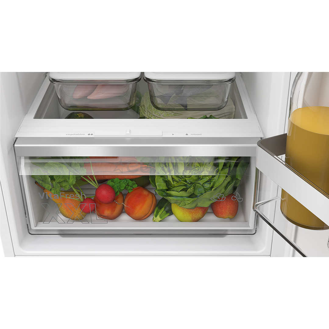 Bosch, Series 4, 270 L, height 178 cm - Built-in refrigerator
