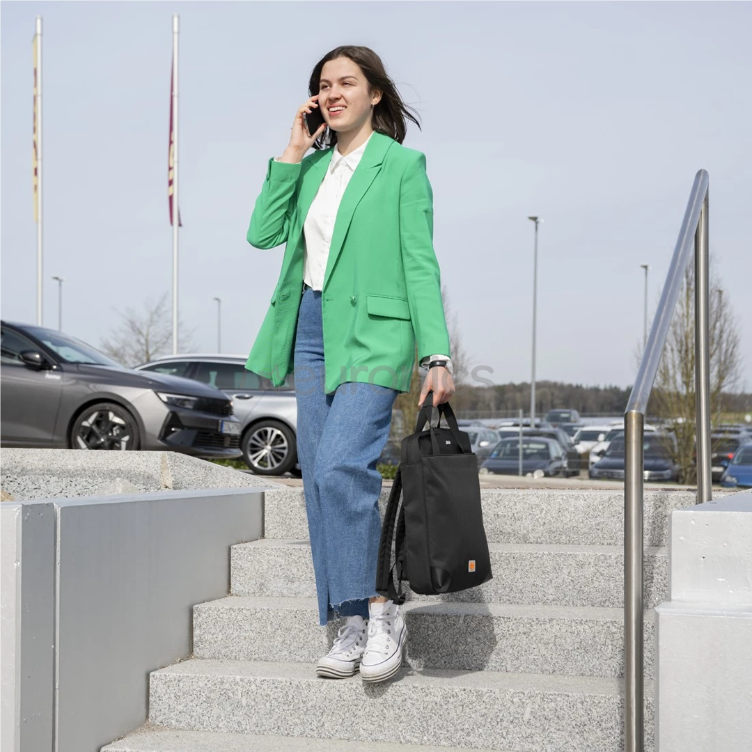 Hama Extreme Protect, 16,2'', melna - Mugursoma portatīvajam datoram