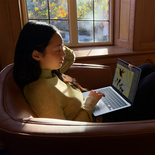 Apple MacBook Air 13 (2026), M5, 10C/10C, 24 GB, 1 TB, ENG, zelta - Portatīvais dators