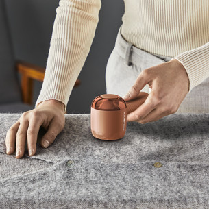 Rowenta Easy Care, оранжевый - Перезаряжаемое устройство для удаления катышков