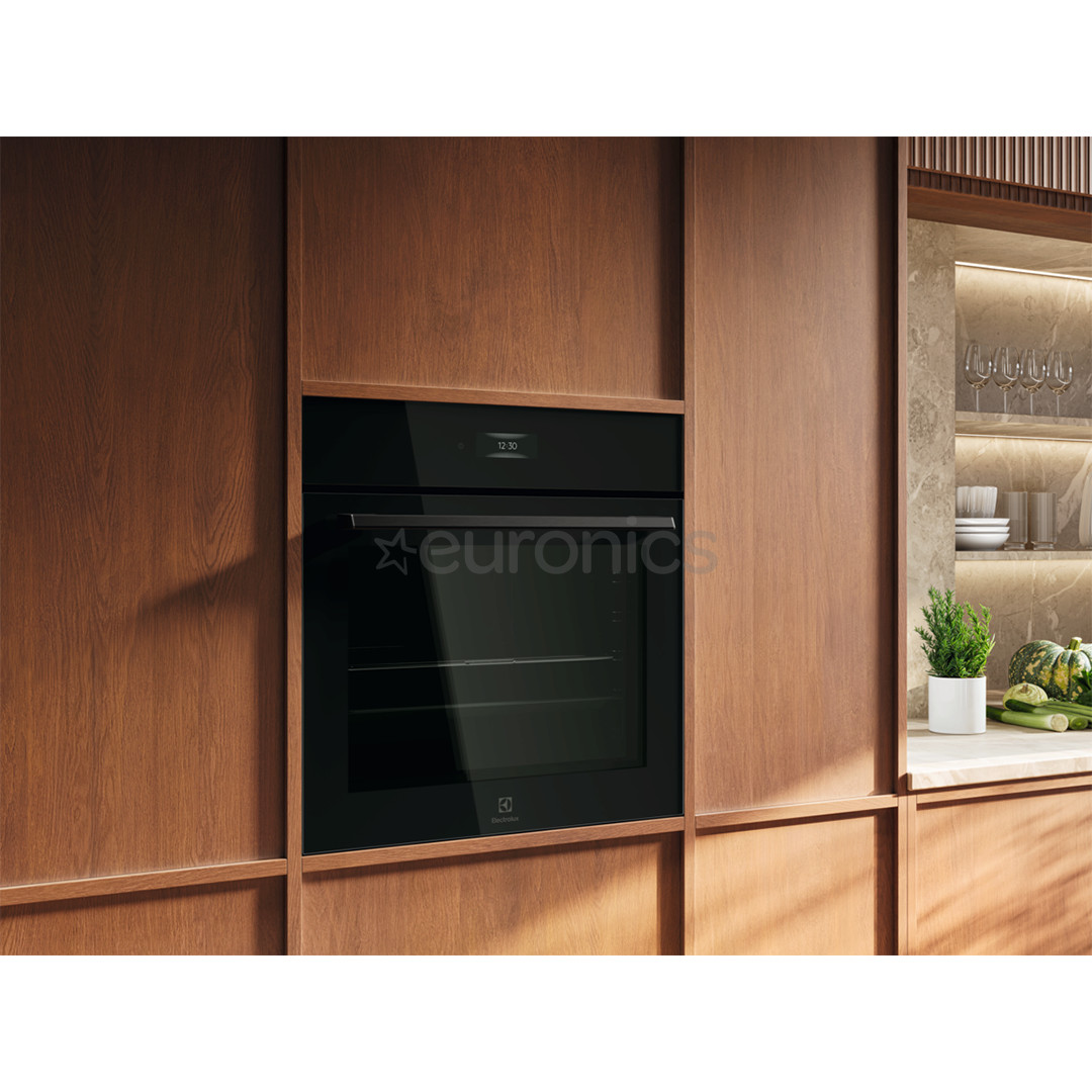Electrolux 700 Series MealAssist with PizzaExpert 700, 72 L, pirolītiskā tīrīšana, melna - Iebūvējama elektriskā cepeškrāsns