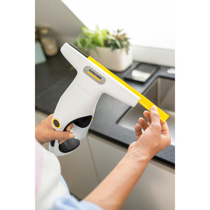 Kärcher WV 1 Compact Care+, balta - Logu tīrītājs