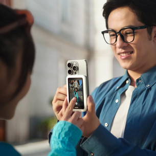 Insta360 Snap Selfie Screen with Light, white/gray - Smartphone accessory