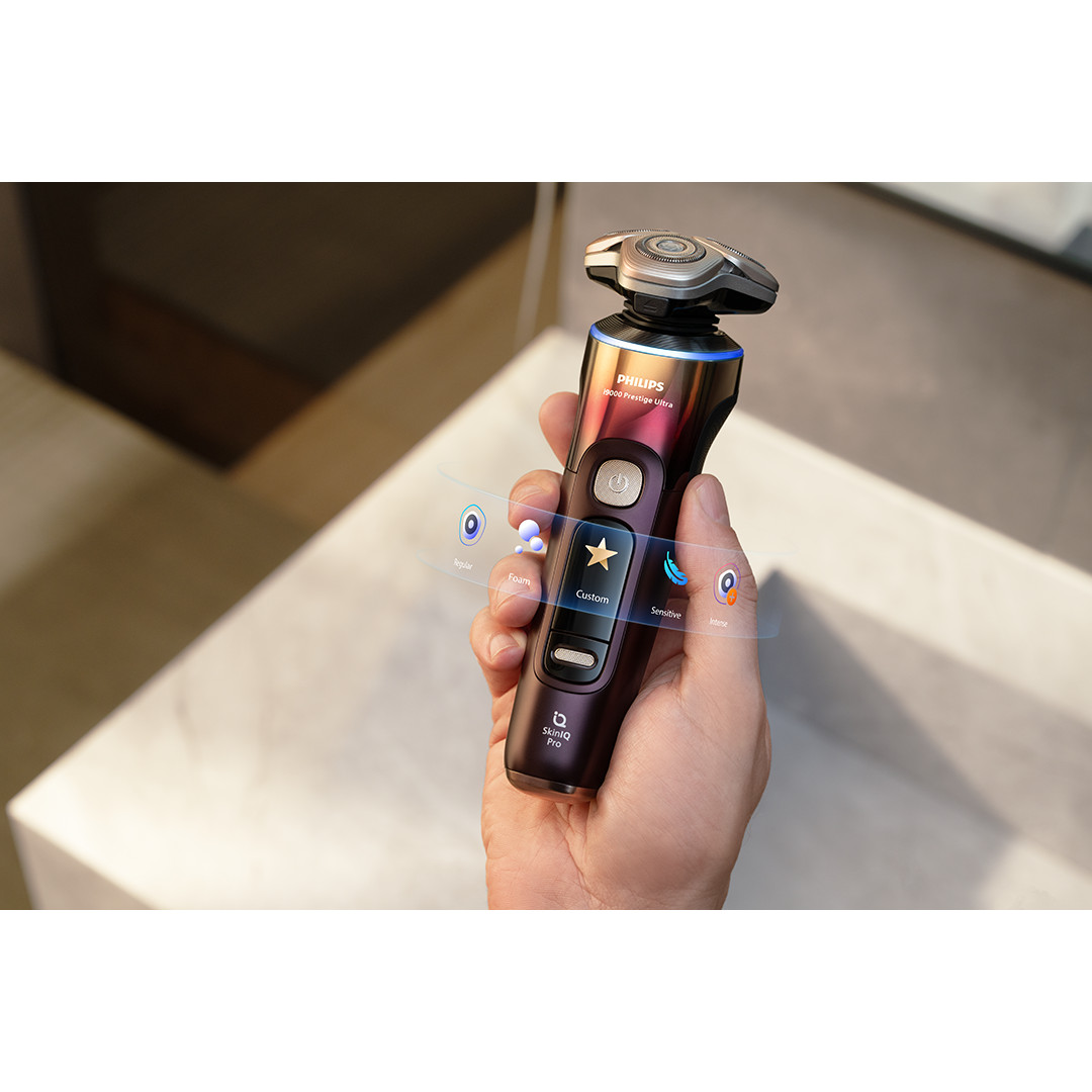 Philips i9000 Prestige Ultra, SkinIQ Pro, Wet & Dry, violet - Shaver