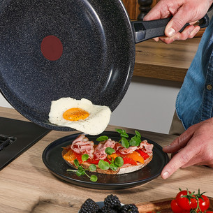 Tefal Expertise Ceramic, 24 cm, melna - Panna cepšanai