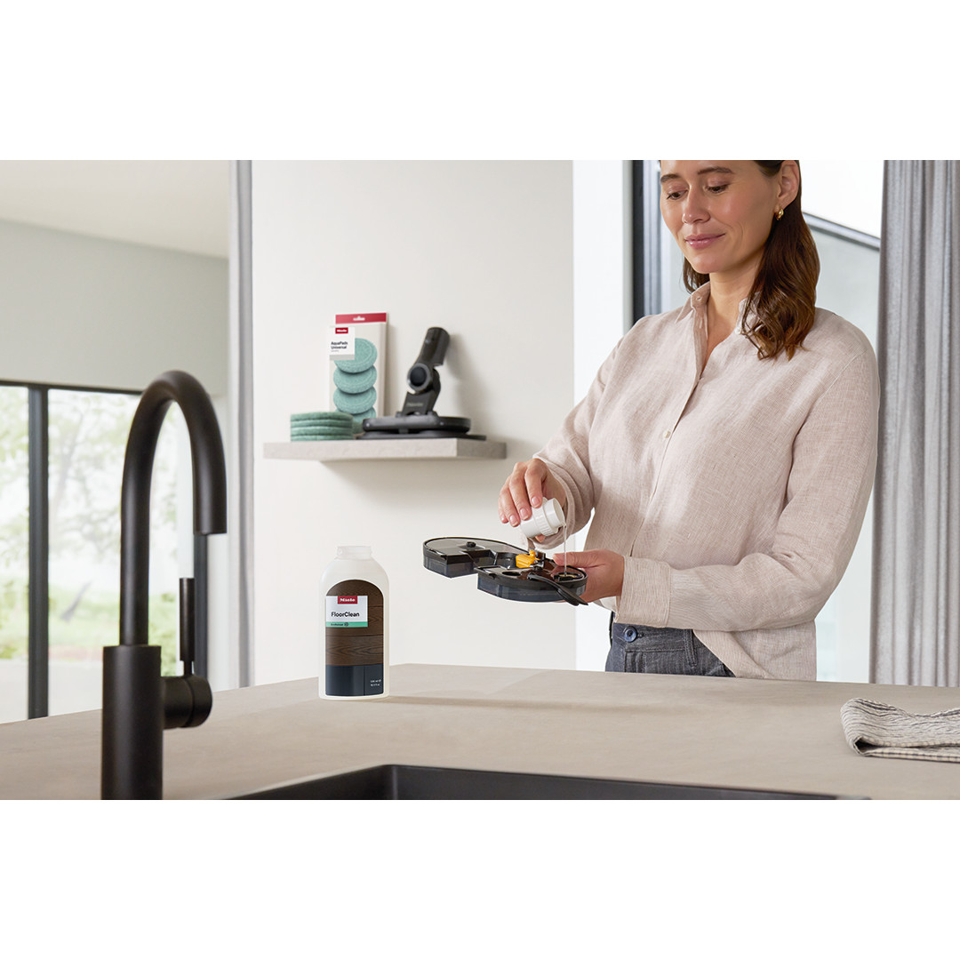 Miele FloorClean, 500 мл – Универсальное средство для мытья полов
