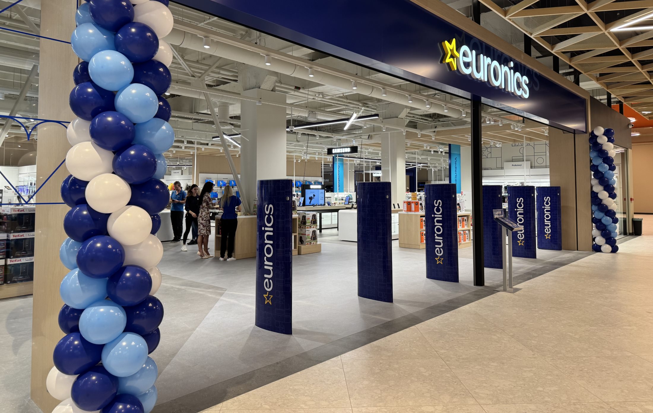 Atjaunotais Euronics veikals izklaides centrā “AKROPOLE Alfa”!