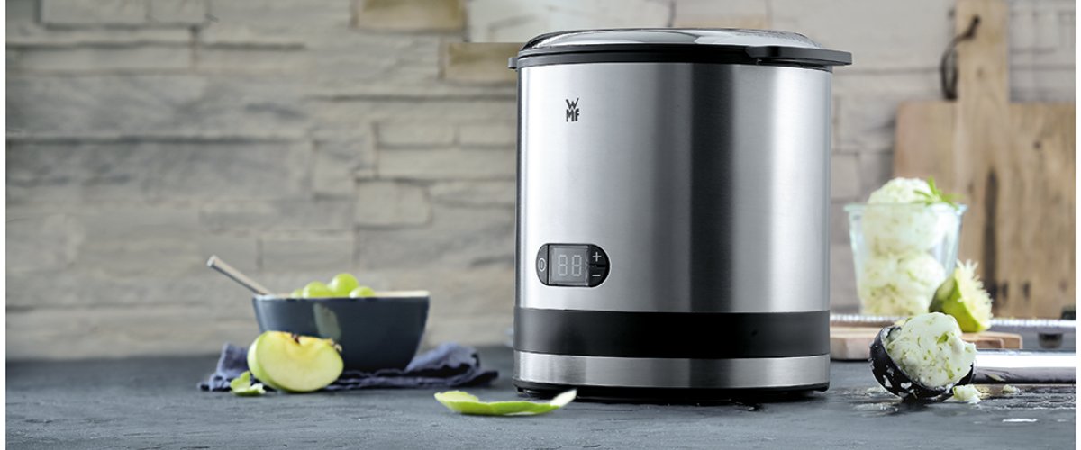 WMF KITCHENminis saldējuma mašīna virtuvē ar svaigi pagatavotu saldējumu